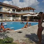 Porta Rosa Hotel