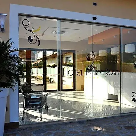 Hotel Porta Rosa 4*