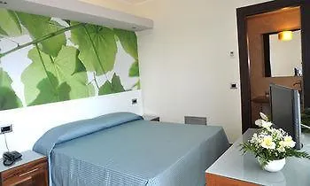 فندق Porta Rosa 4*