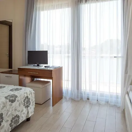 Hotel Porta Rosa 4*