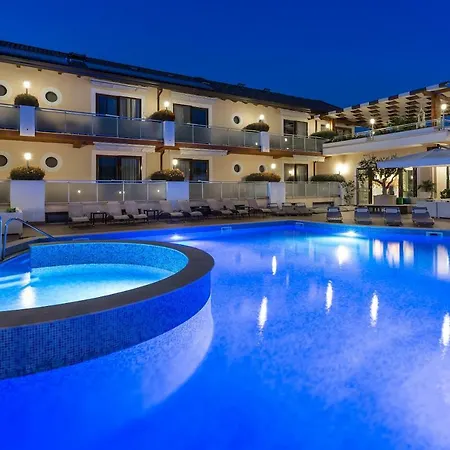 Porta Rosa Hotel 4*