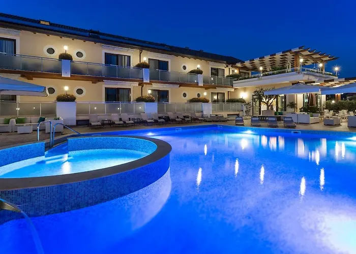 Porta Rosa Hotel 4*